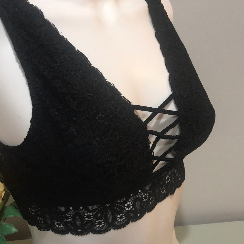 Victoria's Secret Lace-up Wildflower Lace Bralette - Picture 7 of 14